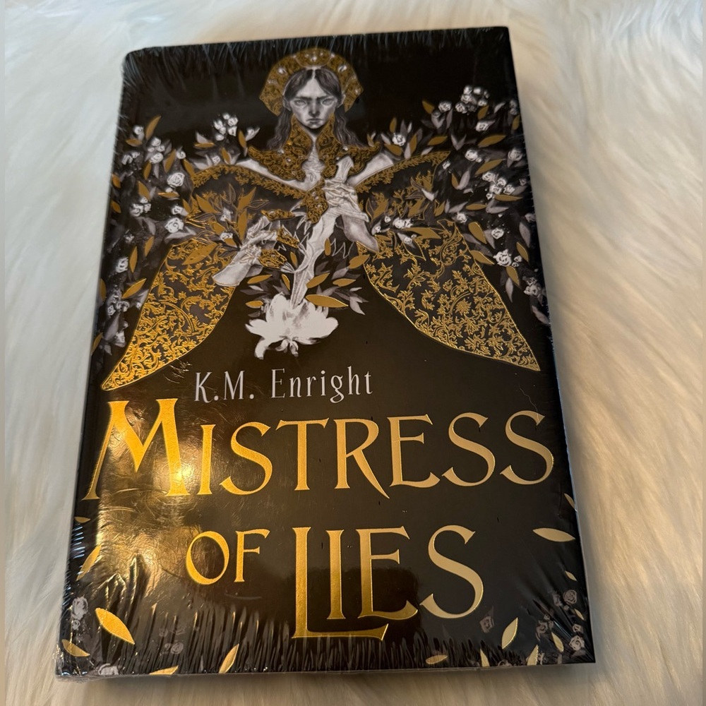 Illumicrate Edition of Mistress of Lies by K.M Enright